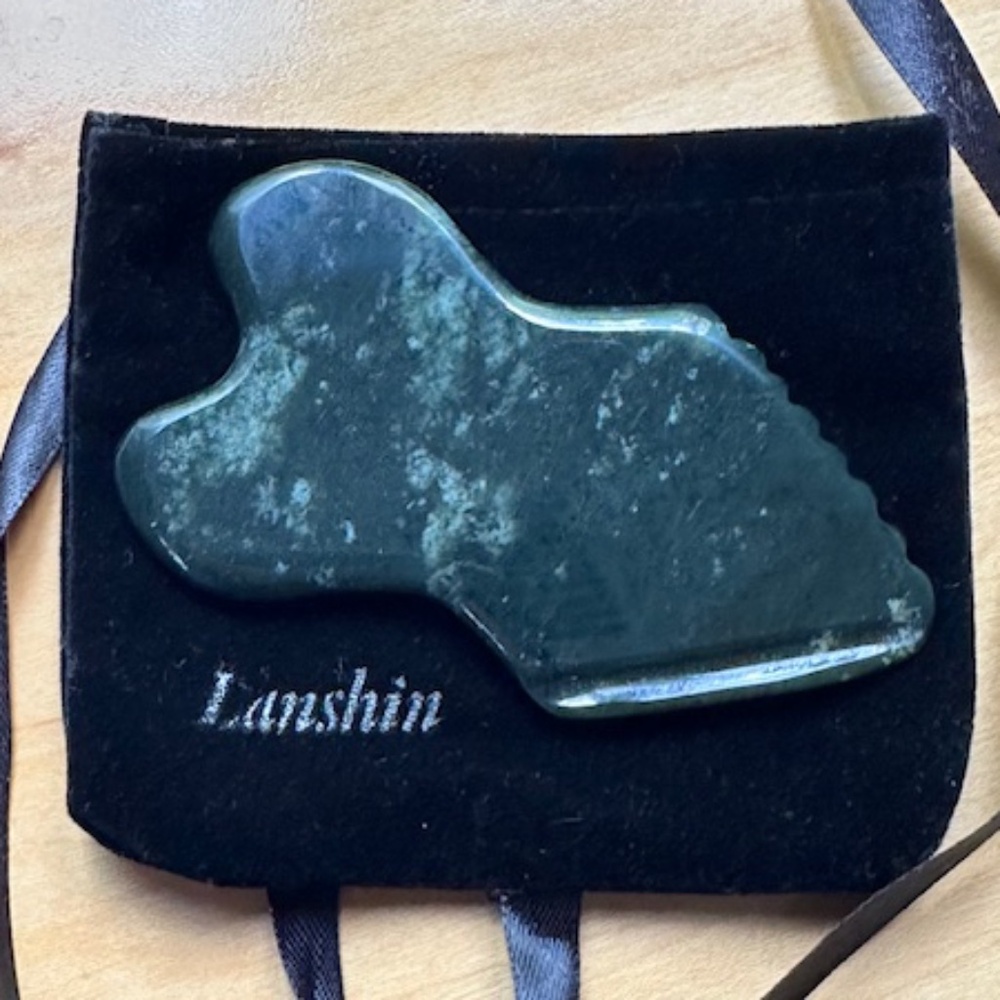 GUA SHA TOOL - LANSHIN PRO- Nephrite Jade